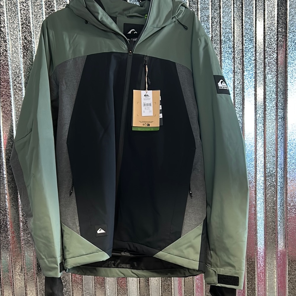 Quiksilver Men's Green and Black Jacket